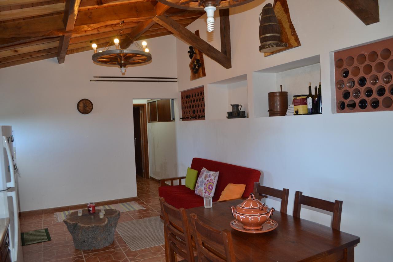 Adega Mendes Villa Porto Martins Bagian luar foto