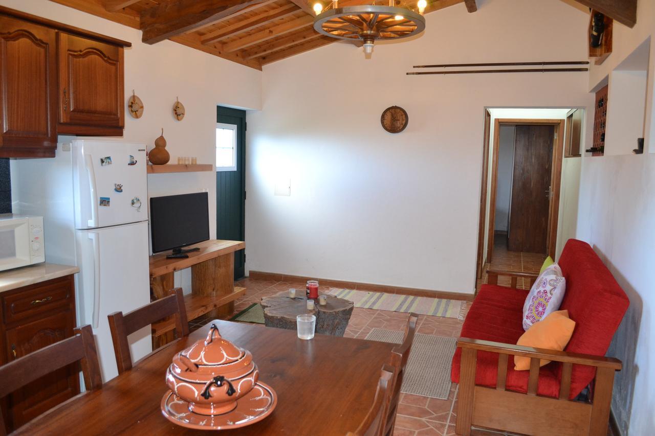 Adega Mendes Villa Porto Martins Bagian luar foto